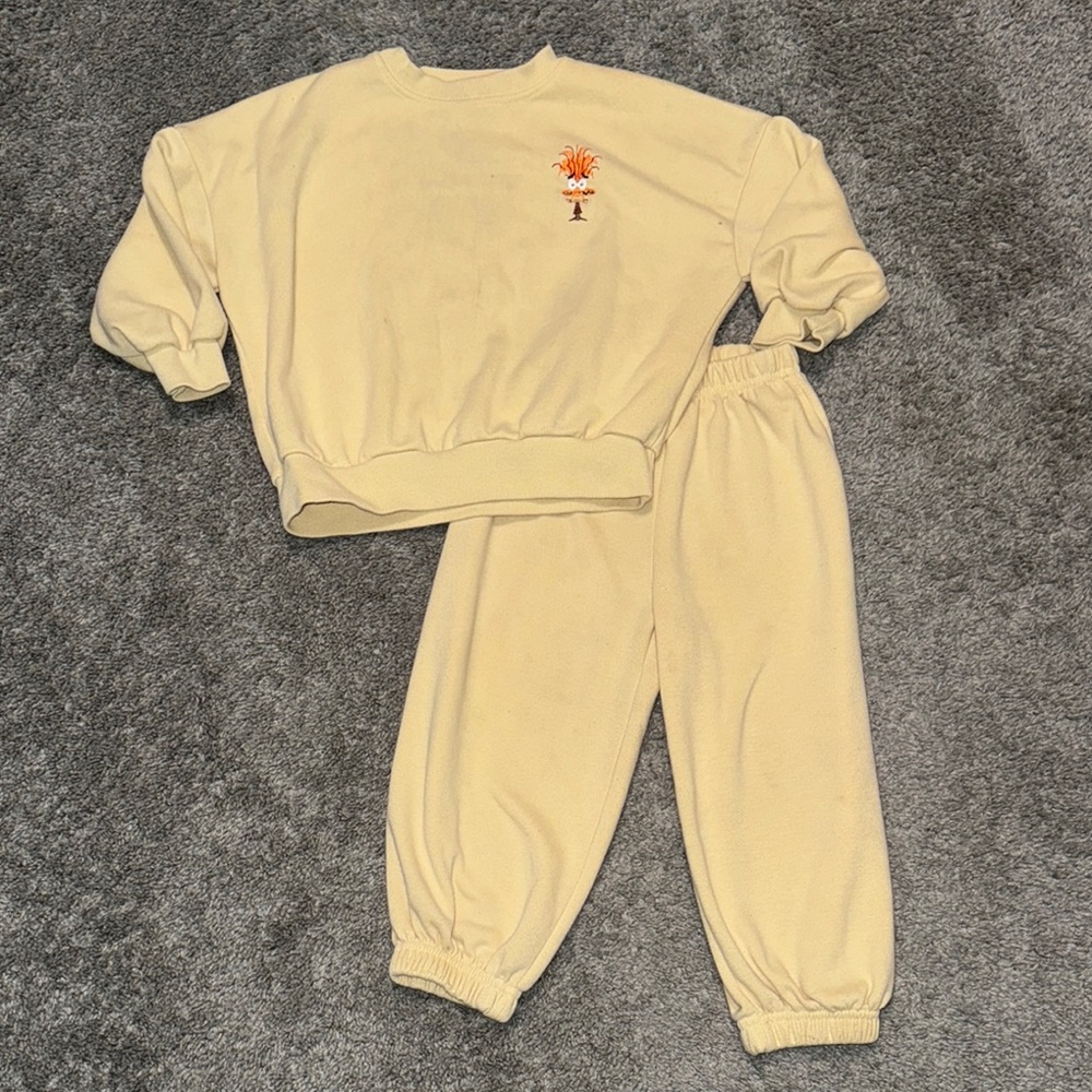 “Anxiety” sweat set